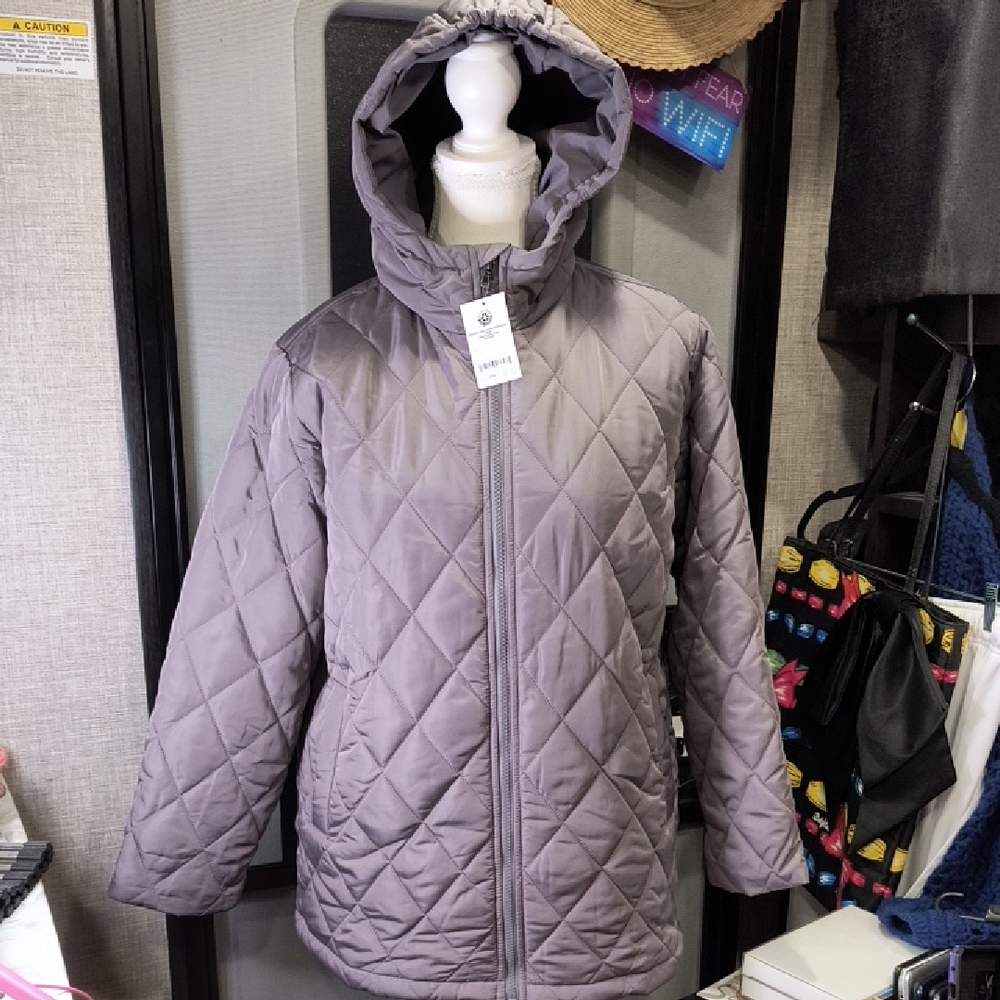 Amazon Essentials Girls XL Quilted Puffer Jacket - Purple -See Measurements, NWT